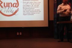 20140923_170855804_iOS