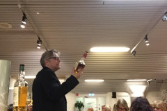 20150317_183154209_iOS