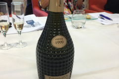 20150530_170027977_iOS